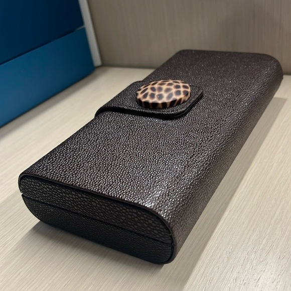 Laura Mercier Brown Pebbled Hardshell Structured Clutch Bag - Picture 6 of 8